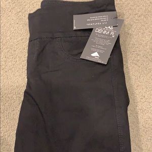 Rock n Republic Black pull on jeans